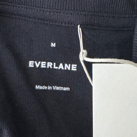 Everlane Premium-Weight Relaxed Crew‎ Black T-Shirt Men's M NWT Clean Luxury - Picture 5 of 10